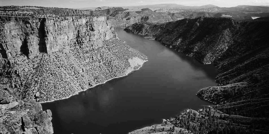 canyon_lg-127592-edited.jpg